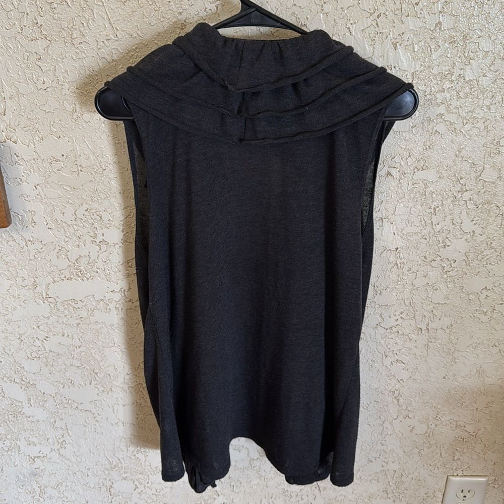 Charming Charlie Ruffle vest - Picture 3 of 11